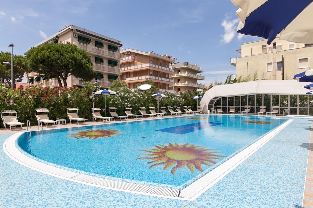 Hotel Universal