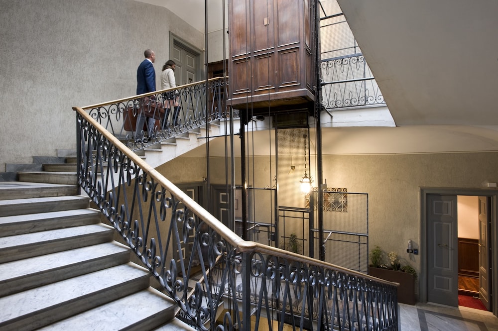 Al Viminale Hill Inn & Hotel — Hotel building in Rome, Lazio