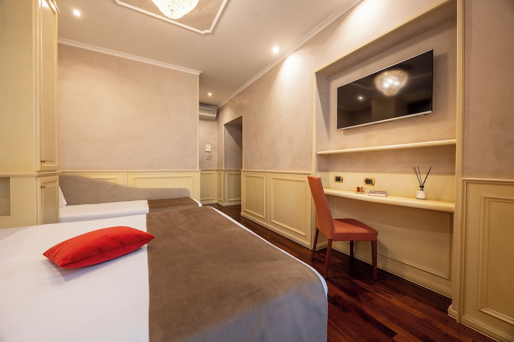 Al Viminale Hill Inn & Hotel — Hotel rooms in Rome, Lazio
