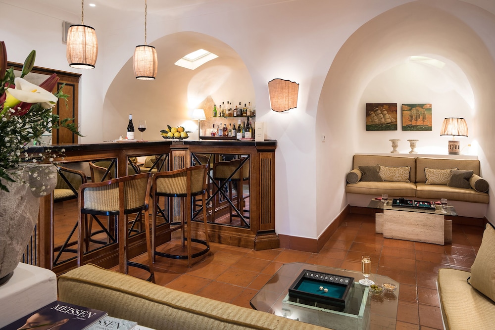 Hotel Villa Belvedere — Restaurant & bars in Taormina, Sicily