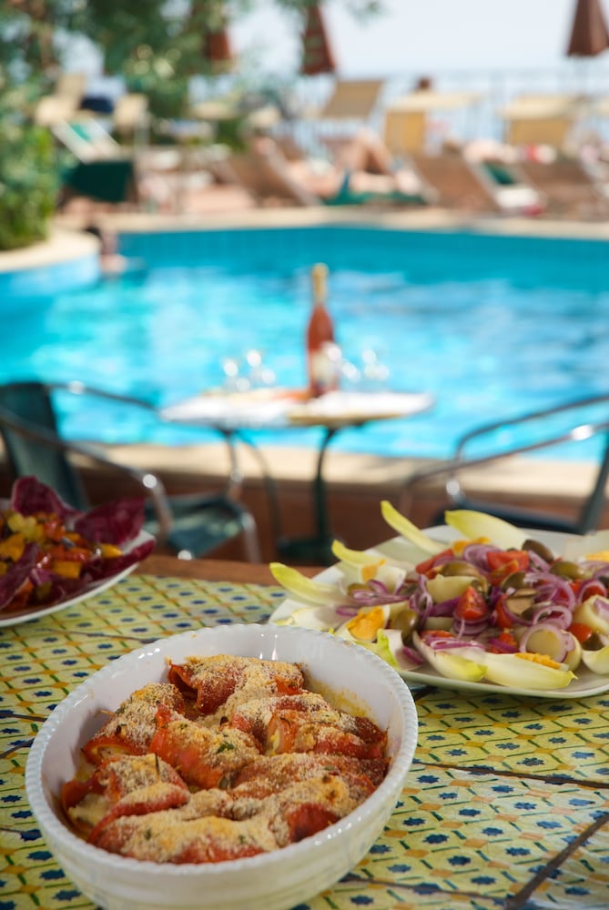 Hotel Villa Belvedere — Restaurant & bars in Taormina, Sicily