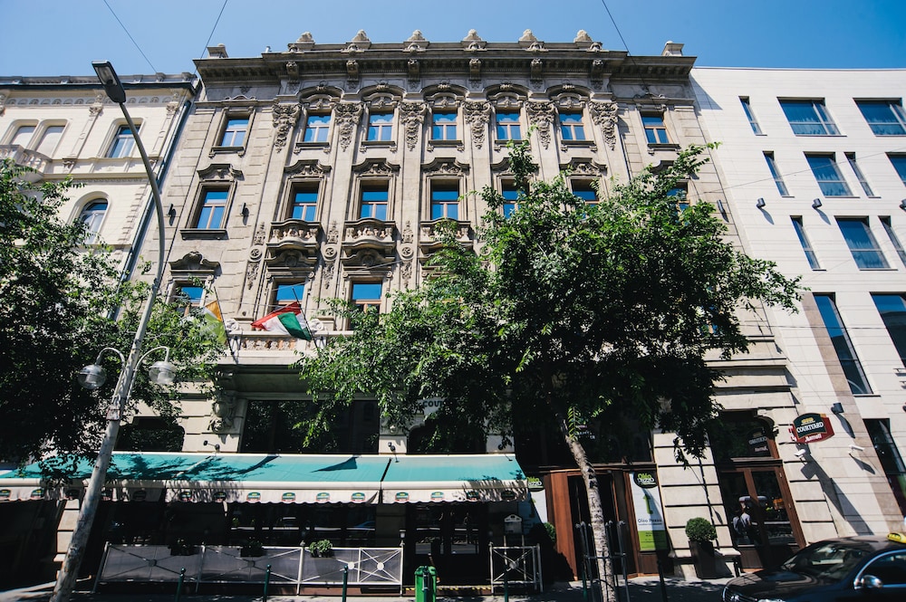 Courtyard by Marriott Budapest City Center - zdjęcie 2