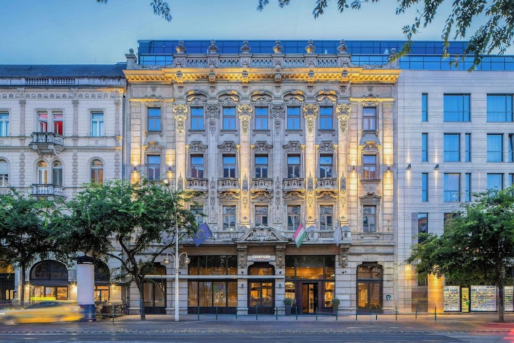 Courtyard by Marriott Budapest City Center