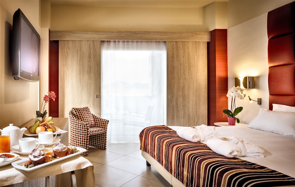 Jazz Hotel — Hotel rooms in Olbia, Sardinia
