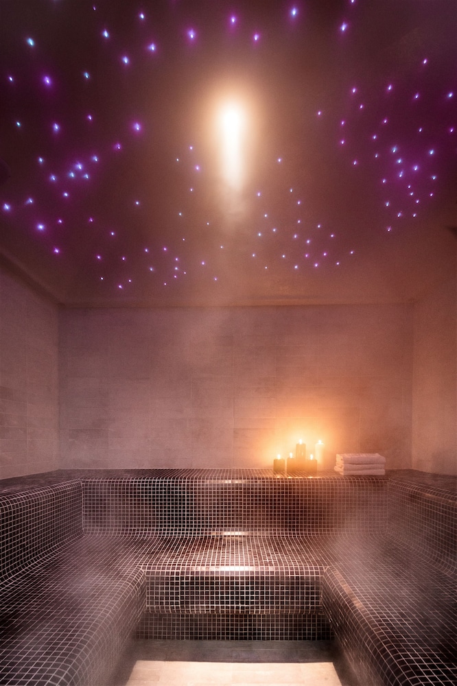 Jazz Hotel — Spa in Olbia, Sardinia
