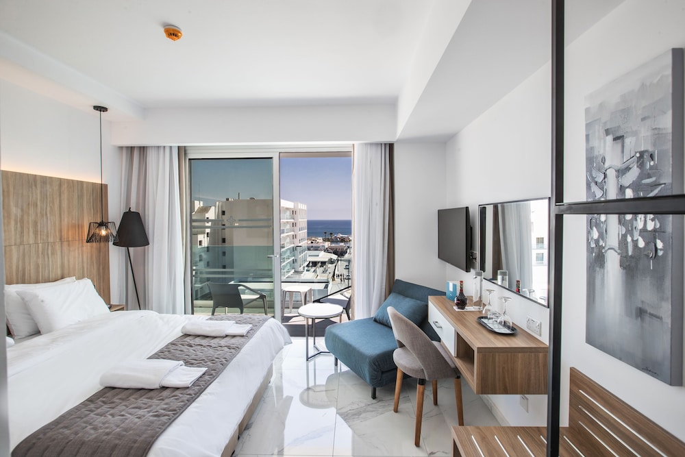 The Blue Ivy Hotel and Suites — Hotel rooms in Protaras, Famagusta Region
