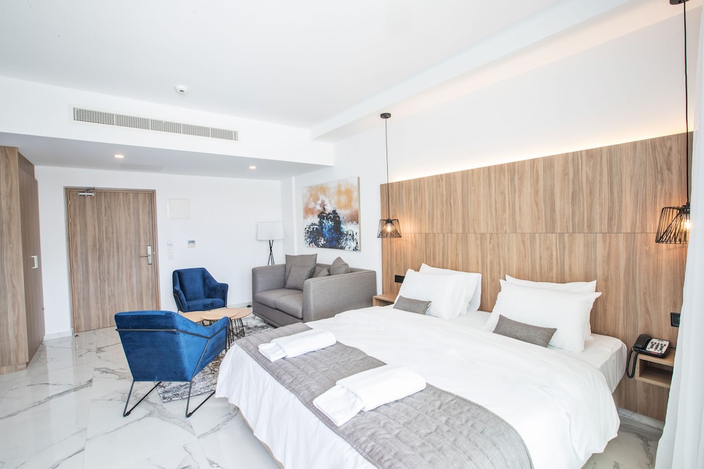 The Blue Ivy Hotel and Suites — Hotel rooms in Protaras, Famagusta Region