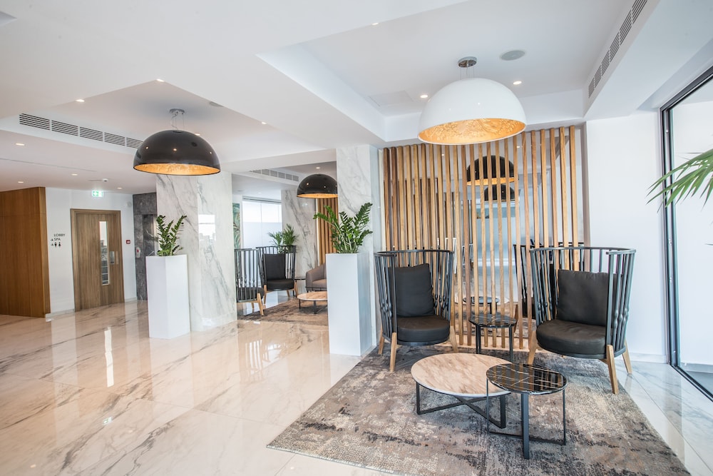 The Blue Ivy Hotel and Suites — Hotel building in Protaras, Famagusta Region