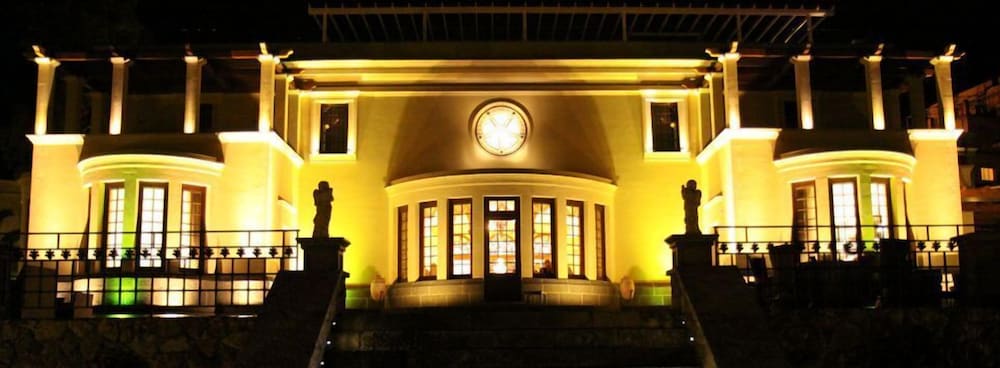 The Ashbee Hotel - The Leading Hotels of the World — Hotel building in Taormina, Sicily