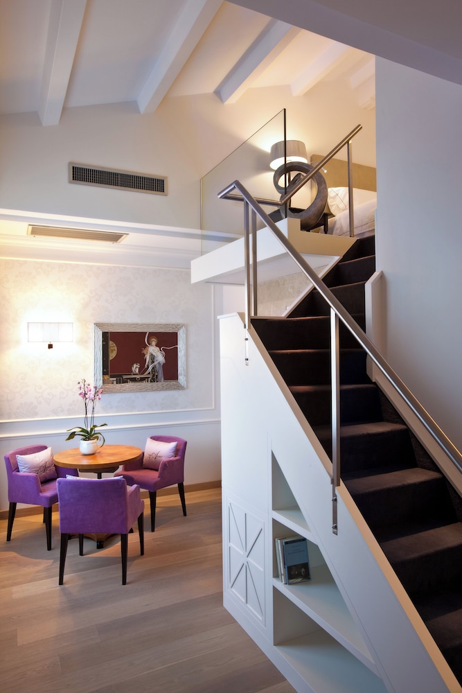 The Ashbee Hotel - The Leading Hotels of the World — Hotel rooms in Taormina, Sicily