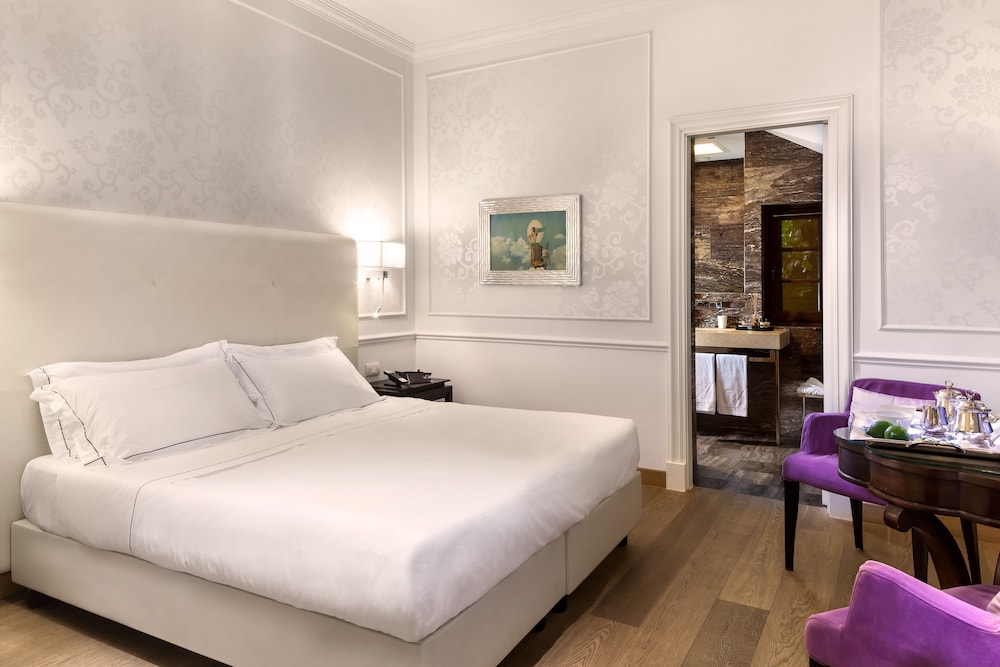 The Ashbee Hotel - The Leading Hotels of the World — Hotel rooms in Taormina, Sicily