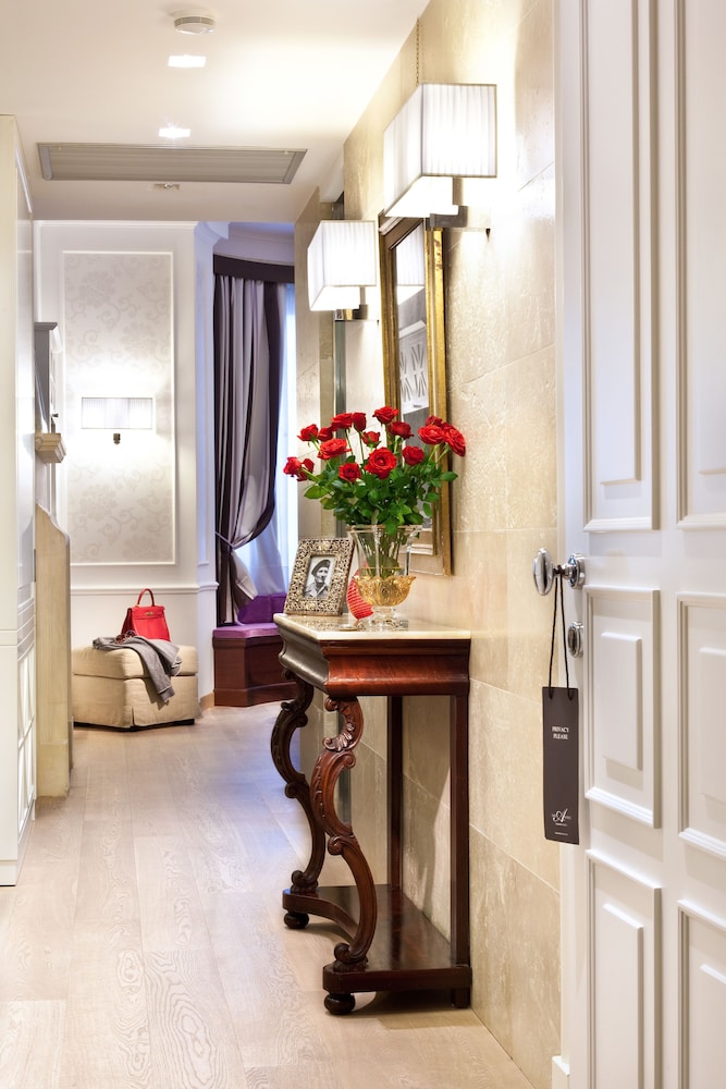 The Ashbee Hotel - The Leading Hotels of the World — Hotel rooms in Taormina, Sicily