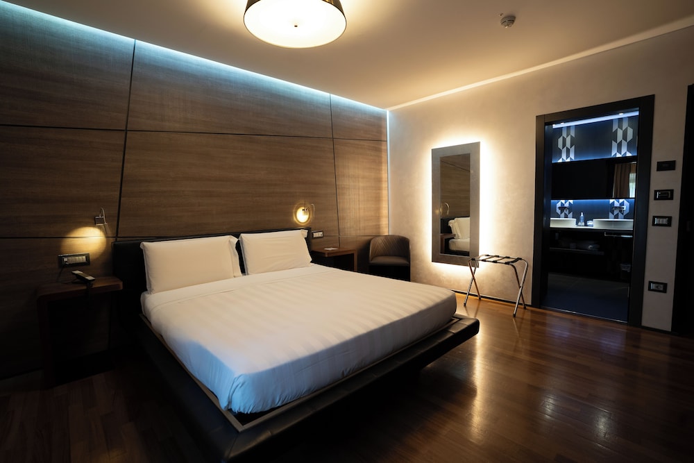 Divina Luxury Hotel - zdjęcie 2