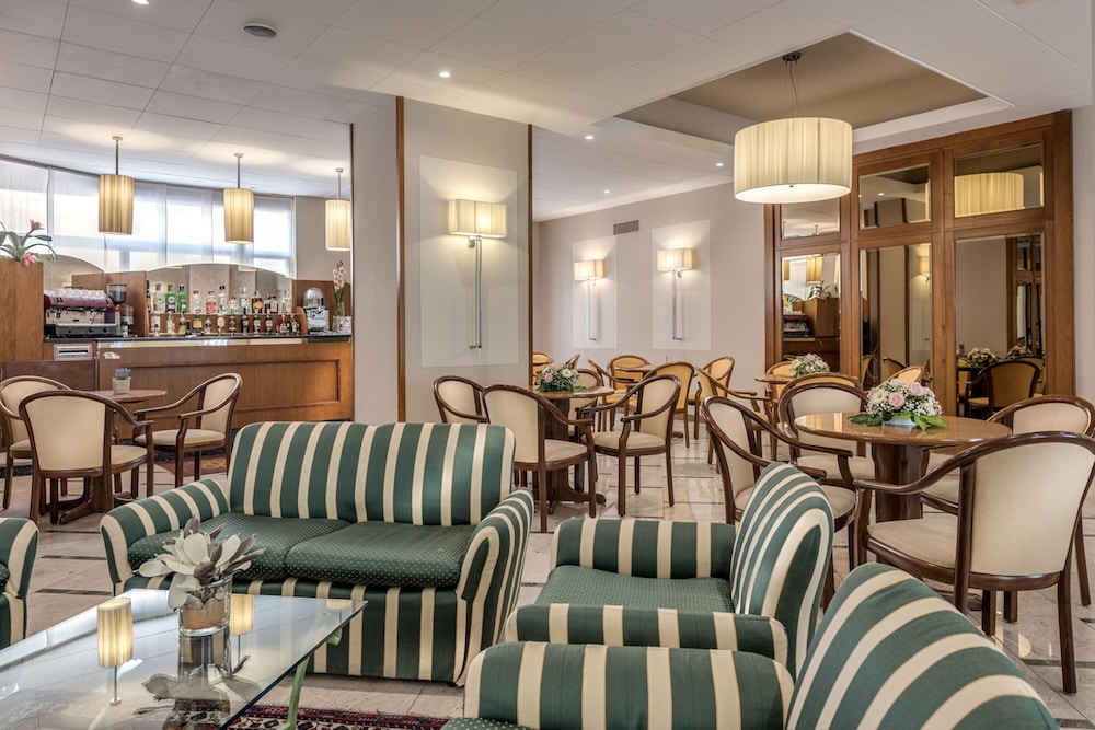 Boston — Hotel building in Montecatini Terme, Tuscany