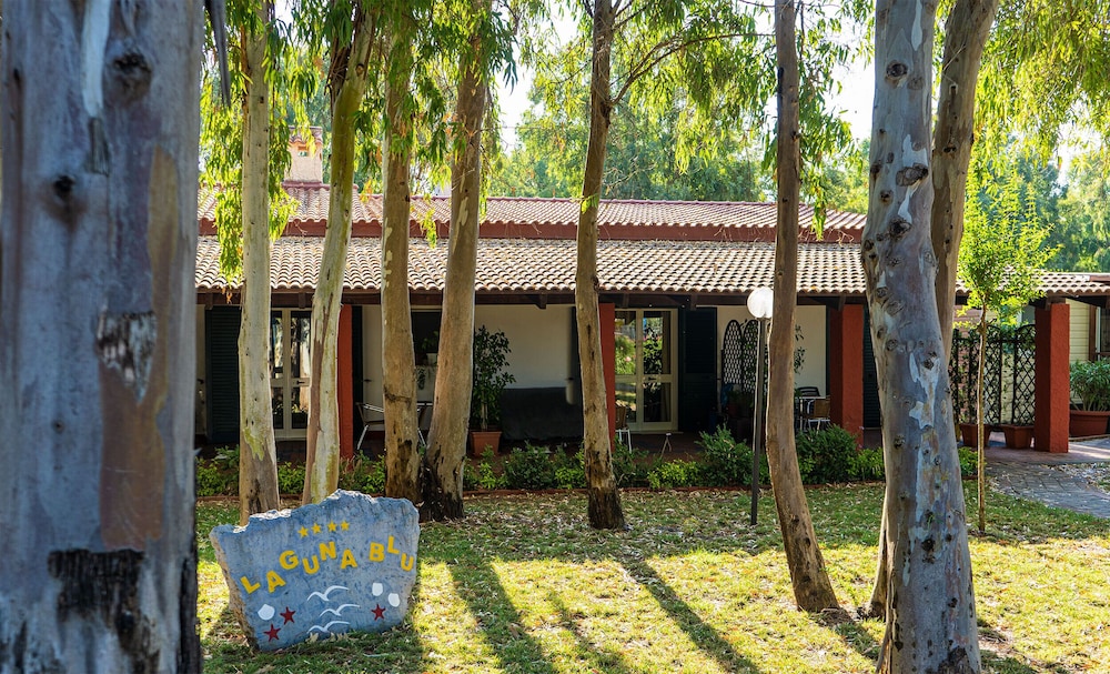 Camping Village Laguna Blu — Hotel building in Alghero, Sardinia