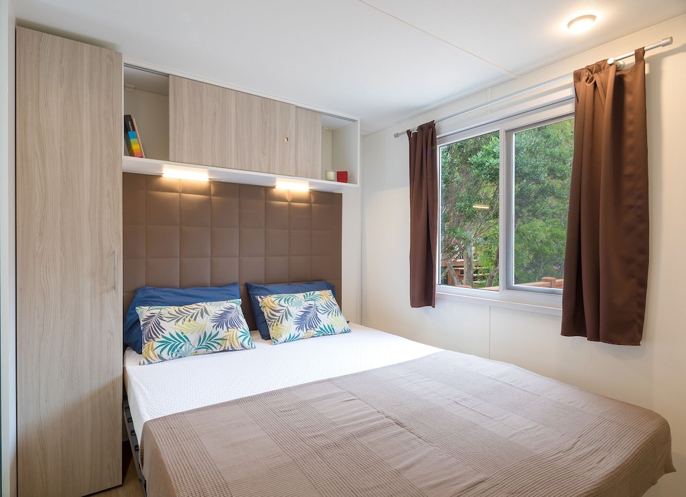 Camping Village Laguna Blu — Hotel rooms in Alghero, Sardinia
