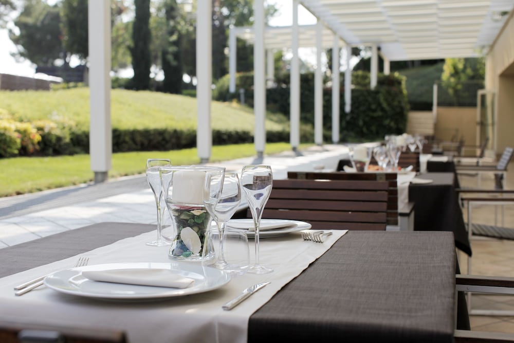 Cocca Hotel Royal Thai SPA — Restaurant & bars in Sarnico, Lombardy