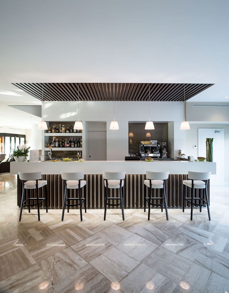 Enjoy Garda Hotel — Restaurant & bars in Peschiera del Garda, Veneto