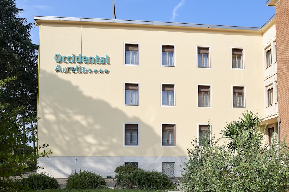 Occidental Aurelia — Hotel building in Rome, Lazio
