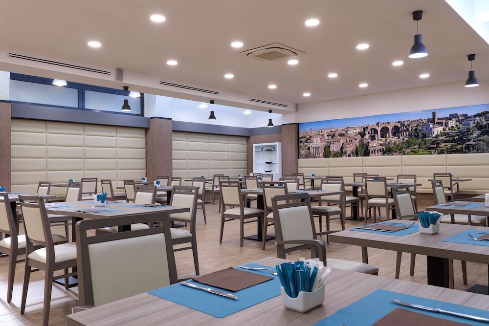Occidental Aurelia — Restaurant & bars in Rome, Lazio
