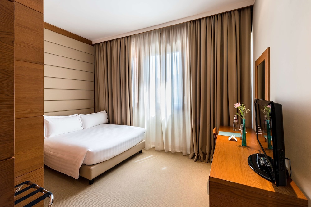 Occidental Aurelia — Hotel rooms in Rome, Lazio