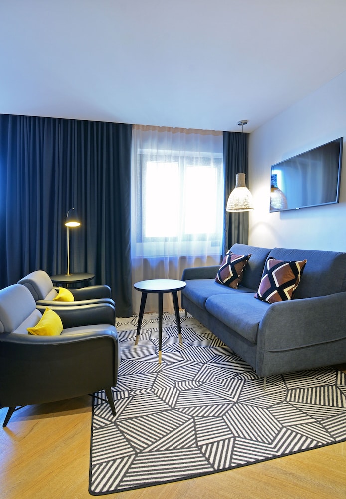 Hôtel Le Roosevelt - zdjęcie 2