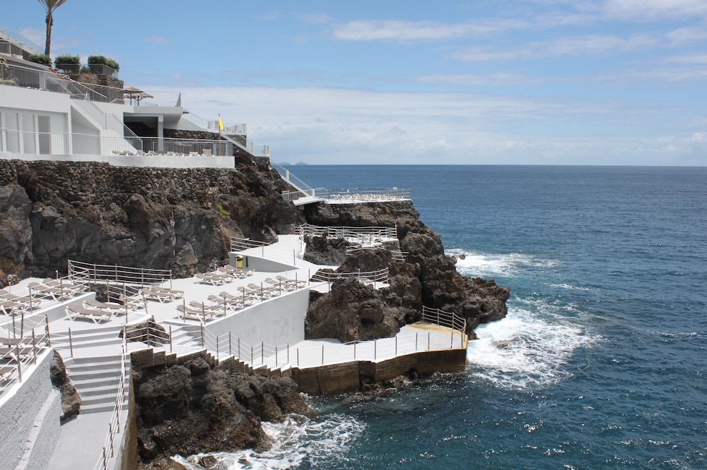 Rocamar Lido Resort — Attractions in the area in Santa Cruz, Madeira