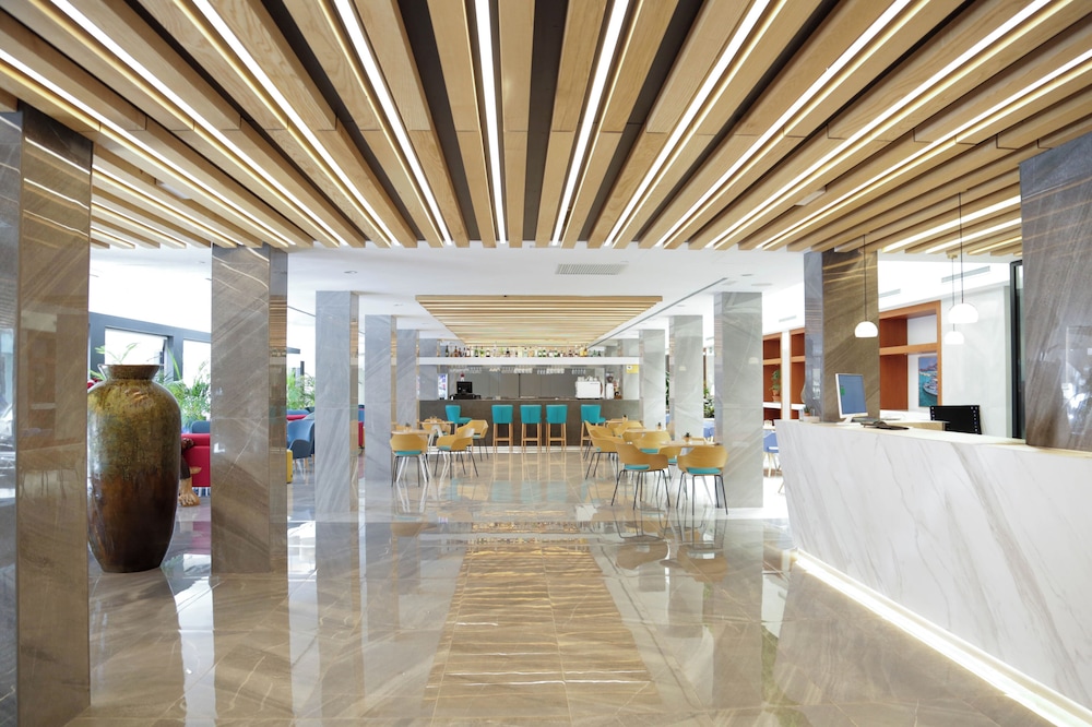 Eurostars Puerto de Ibiza — Restaurant & bars in Ibiza Town, Balearic Islands