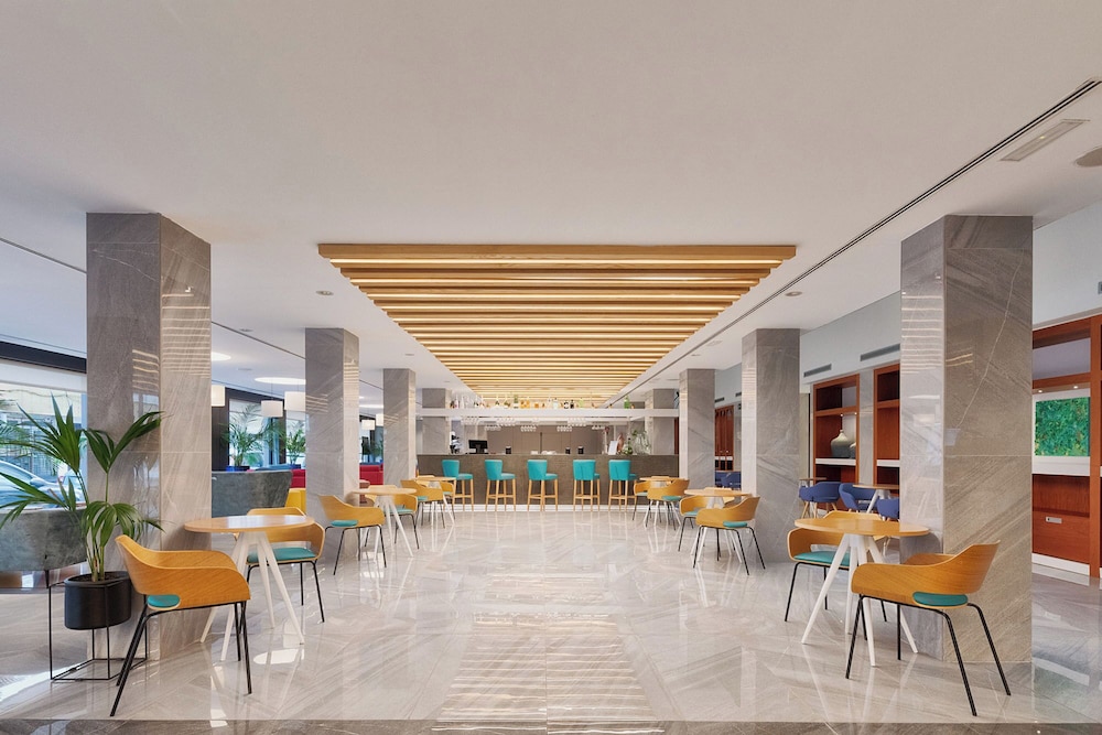 Eurostars Puerto de Ibiza — Restaurant & bars in Ibiza Town, Balearic Islands