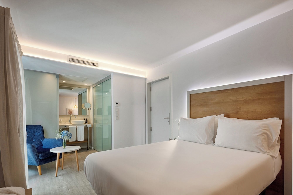 Eurostars Puerto de Ibiza — Hotel rooms in Ibiza Town, Balearic Islands