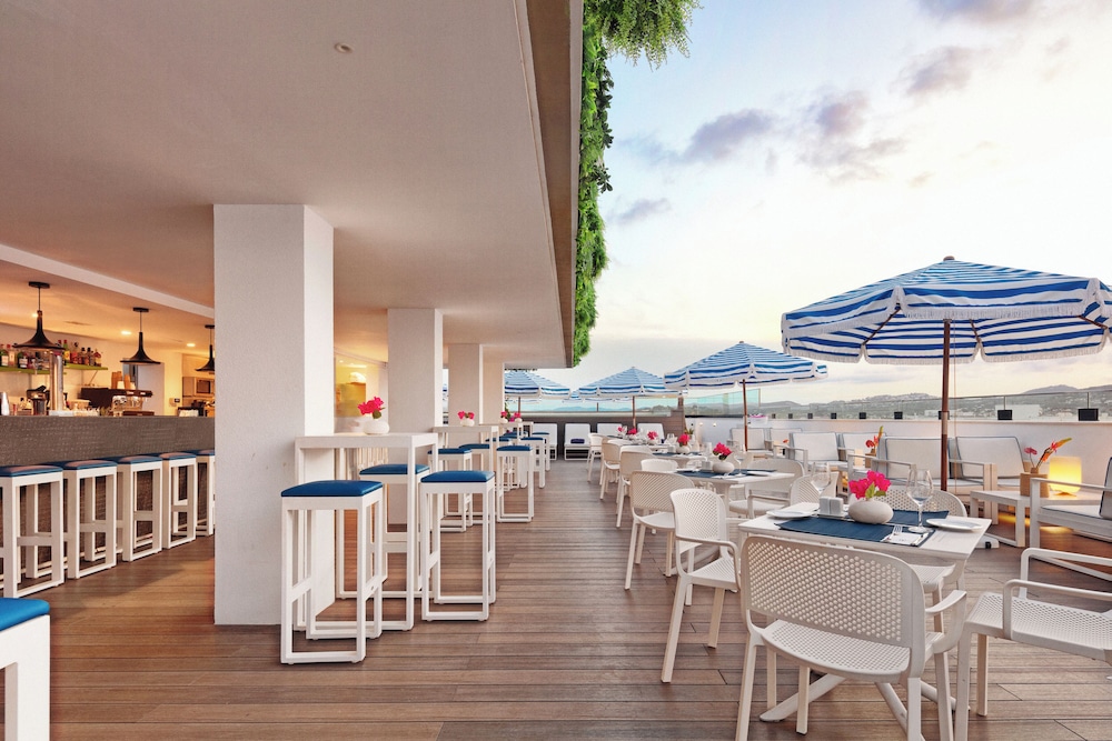 Eurostars Puerto de Ibiza — Restaurant & bars in Ibiza Town, Balearic Islands