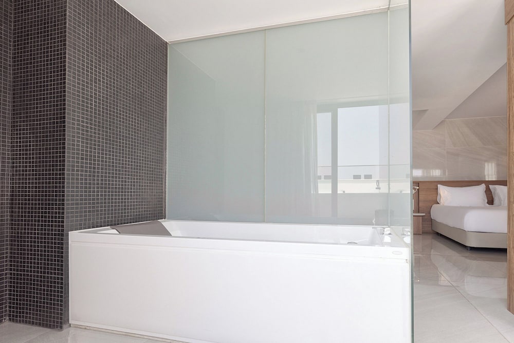 Eurostars Puerto de Ibiza — Hotel rooms in Ibiza Town, Balearic Islands