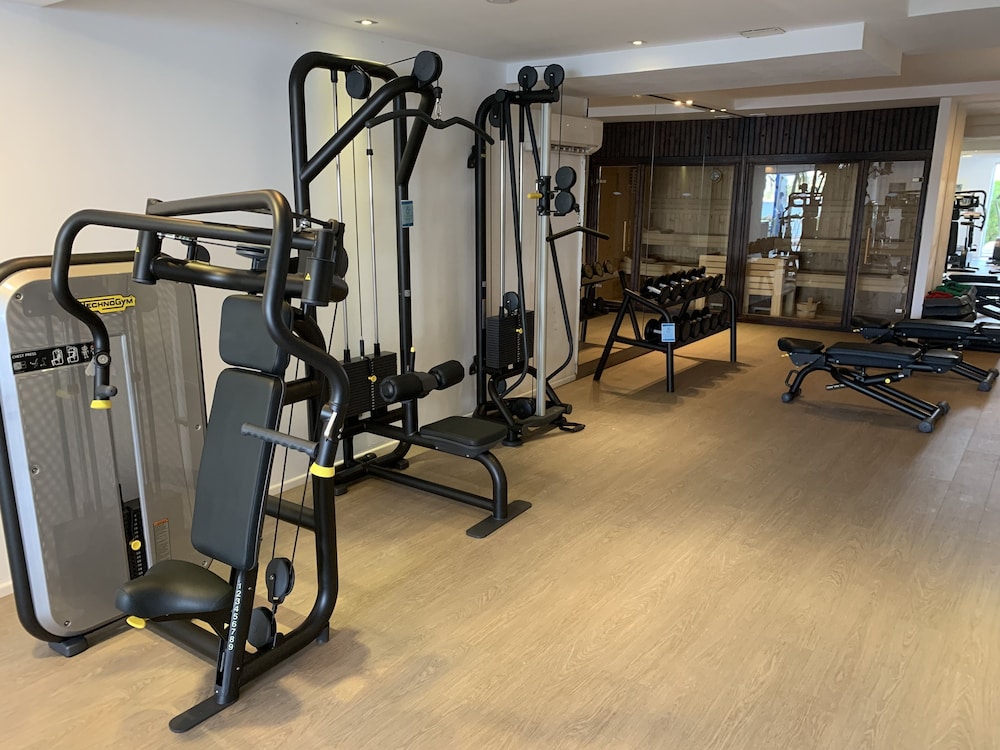 Bahia Principe Escape Coral Playa – Adults Only 16+ — Sports & recreation in Magaluf, Balearic Islands