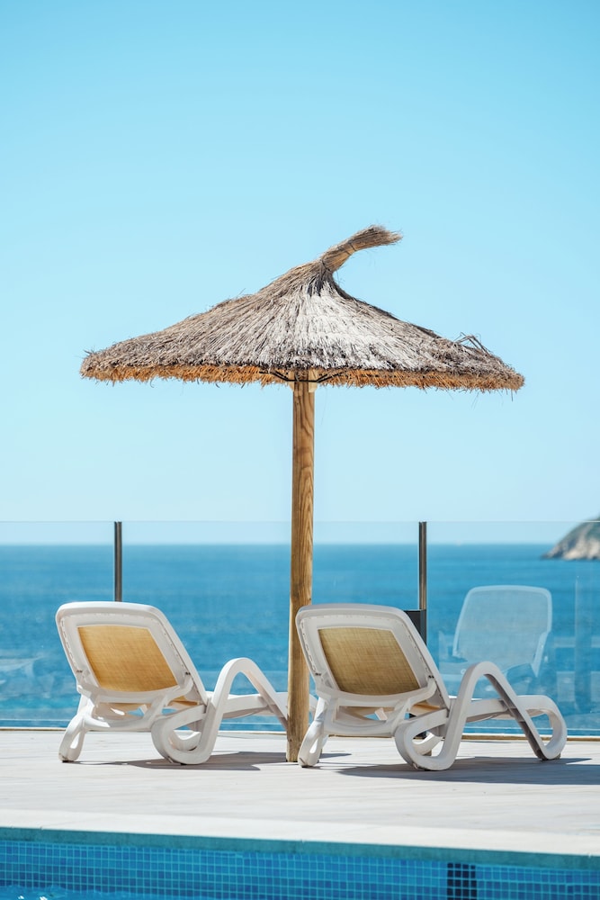 Bahia Principe Escape Coral Playa – Adults Only 16+ — Beach in Magaluf, Balearic Islands
