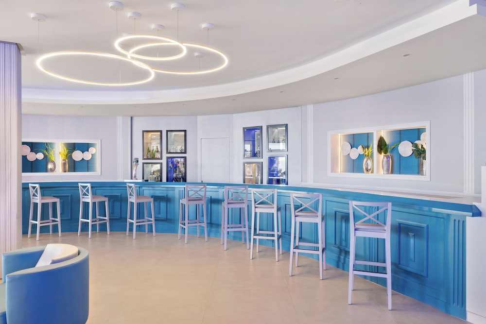 Bahia Principe Escape Coral Playa – Adults Only 16+ — Restaurant & bars in Magaluf, Balearic Islands