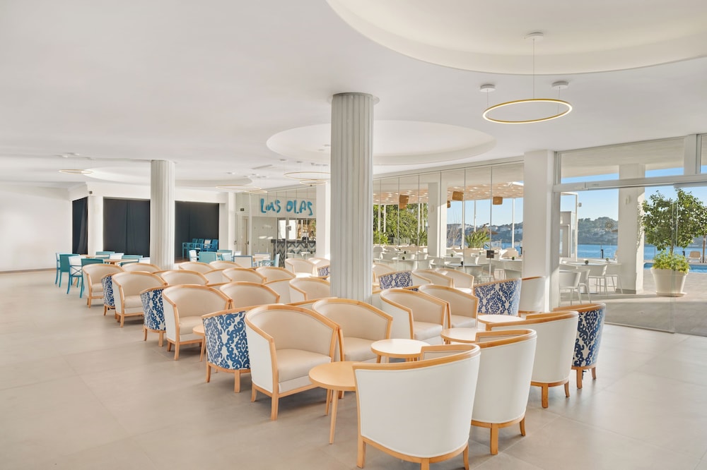 Bahia Principe Escape Coral Playa – Adults Only 16+ — Restaurant & bars in Magaluf, Balearic Islands