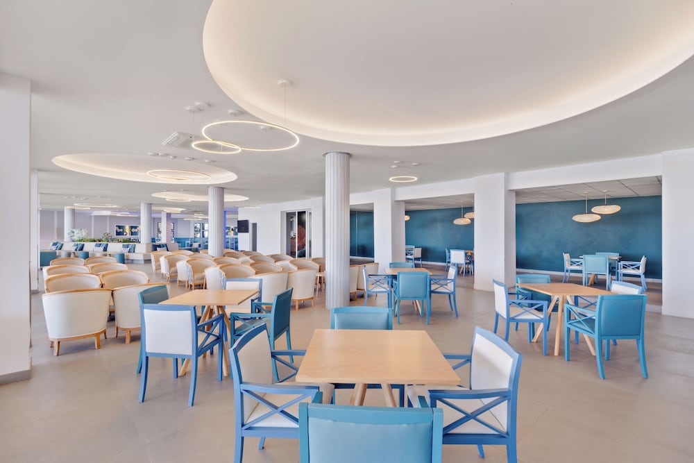 Bahia Principe Escape Coral Playa – Adults Only 16+ — Restaurant & bars in Magaluf, Balearic Islands