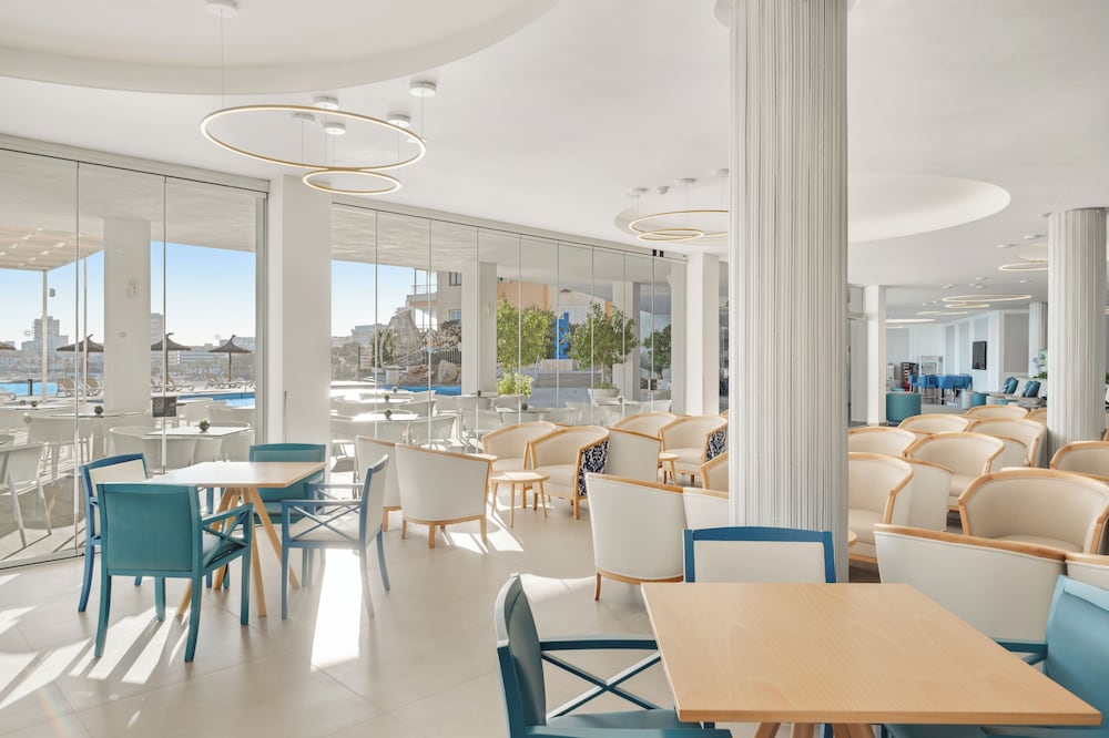 Bahia Principe Escape Coral Playa – Adults Only 16+ — Restaurant & bars in Magaluf, Balearic Islands