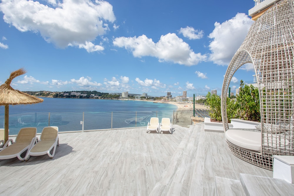 Bahia Principe Escape Coral Playa – Adults Only 16+ — Beach in Magaluf, Balearic Islands