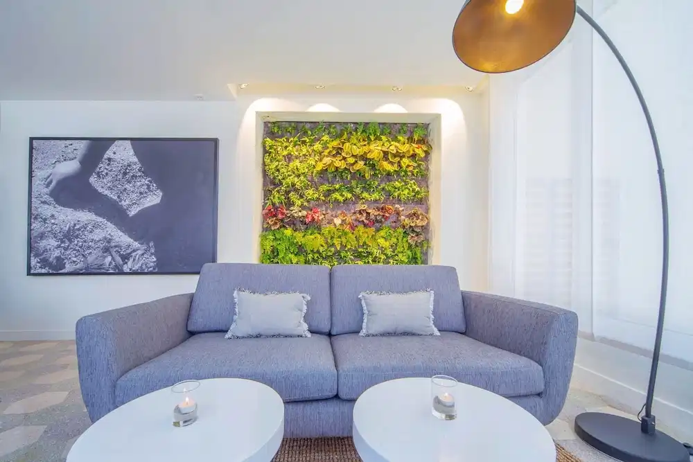 Hotel HM Alma Beach - Adults Only — Hotel rooms in Playa de Palma, Balearic Islands