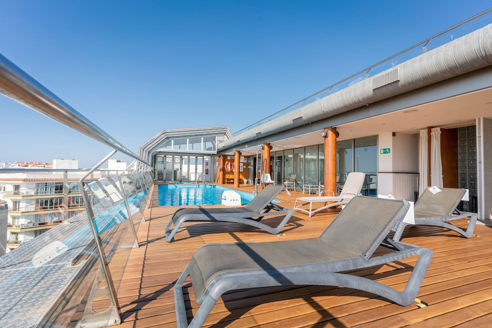 ARTIEM Capri Hotel — Swimming pool in Mahon, Balearic Islands