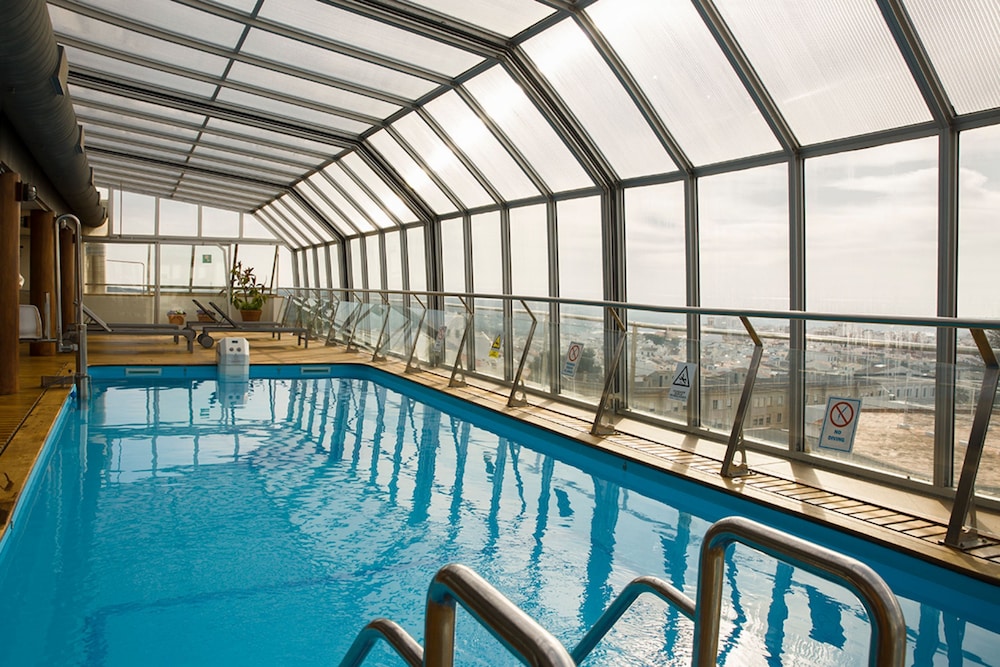 ARTIEM Capri Hotel — Swimming pool in Mahon, Balearic Islands