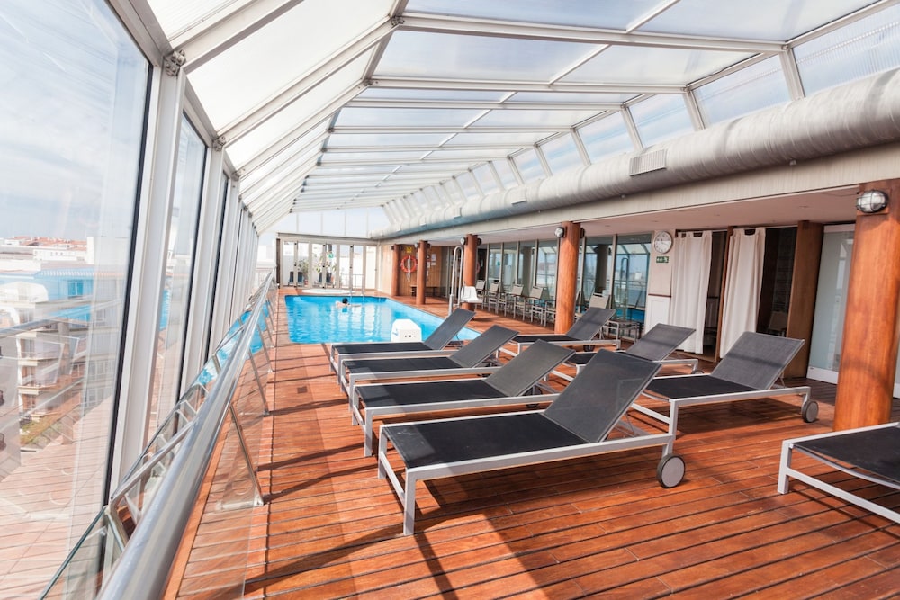 ARTIEM Capri Hotel — Swimming pool in Mahon, Balearic Islands