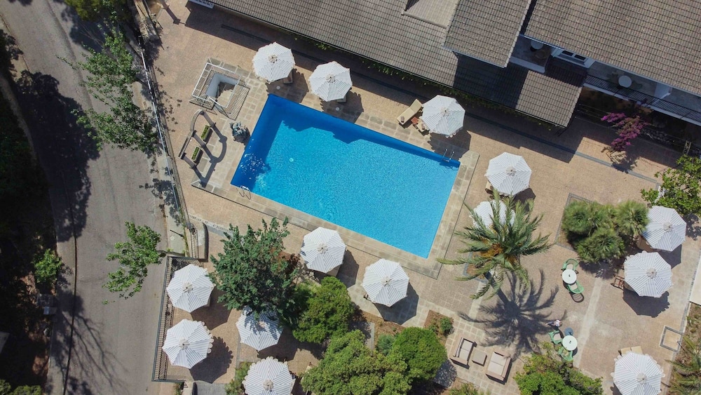 La Moraleja The Quiet Hotel- Adults Only — Swimming pool in Puerto Pollensa, Balearic Islands