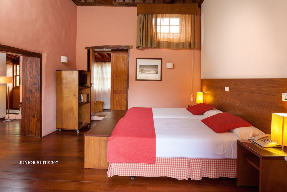 Hotel LIVVO La Quinta Roja - zdjęcie 4