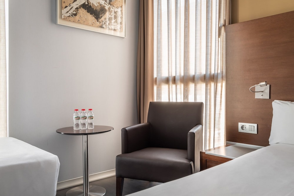 Hotel Madanis - zdjęcie 2