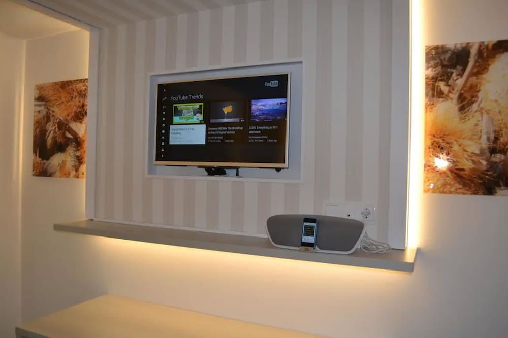 Hotel Marfil — Hotel rooms in San Antonio, Balearic Islands