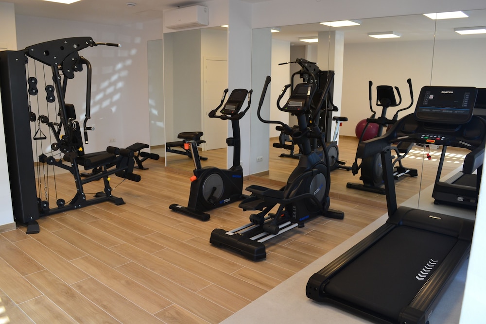 Hotel Marfil — Sports & recreation in San Antonio, Balearic Islands