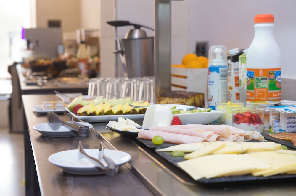 Hotel Marfil — Restaurant & bars in San Antonio, Balearic Islands