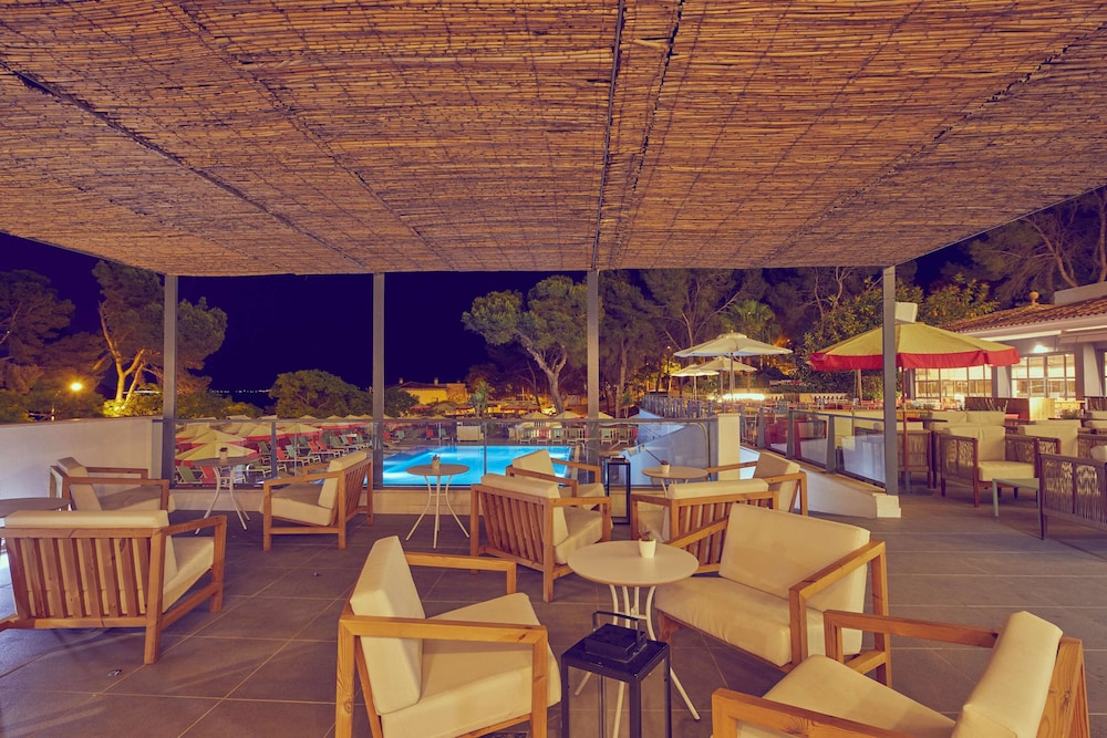 Alua Calvia - Hyatt Inclusive Collection — Restaurant & bars in Magaluf, Balearic Islands